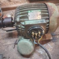 motore elettrico trifase