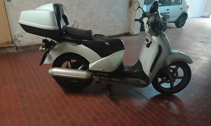 Aprilia Scarabeo 200