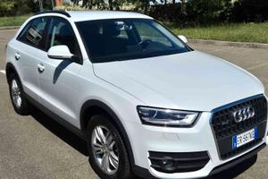 Audi Q3 2.0 Diesel - 140 CV Business - QUATTRO