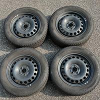 Set 4 cerchi + 4 pneumatici invernali