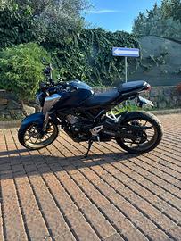cb 125 r
