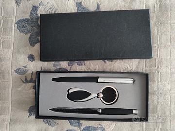 Set da scrivania (ideale come presente)