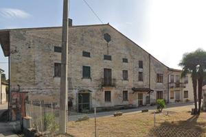 Complesso immobiliare a Colceresa (VI)