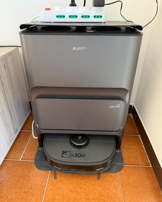 Robot Aspirapolvere e Lavapavimenti Eureka J12 Ult