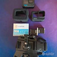 Go Pro Hero 11 Black + Accessori - COME NUOVA