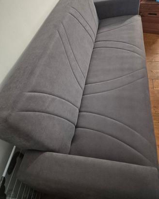 DIVANO LETTO