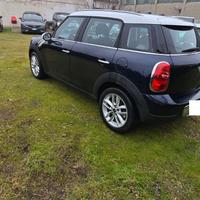 Mini Cooper Countryman 2.0 D Automatica ok neo pat