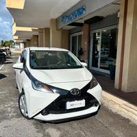 Toyota Aygo 5 Porte Aygo 5p 1.0 x-play m-mt *Promo