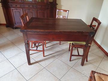 tavolo luigi XVI con sei sedie