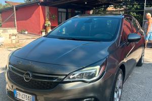 Opel Astra Sport Tourer 1600 Diesel