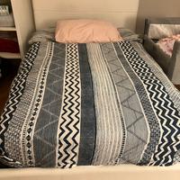 Letto contenitore una piazza e mezzo