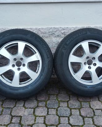 Cerchi originali Volvo pneumatici 235/65/R17