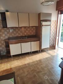 Cucina vintage anni 70 Salvarani 
