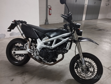 Suzuki sv650 Motard special 2001