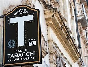 Tabaccheria in quartiere