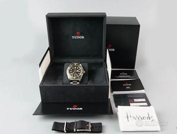 TUDOR Black Bay Harrods 79230G limited edition