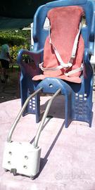 Seggiolino bimbi rimovibile con staffe a telaio