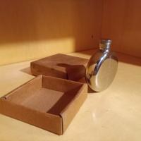 Fiaschetta da viaggio per alcoolici con bicchierin