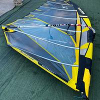 Vela windsurf 8.8