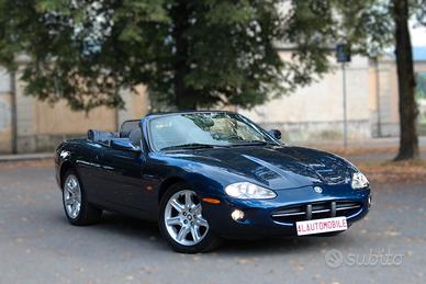 Jaguar XK * Sapphire Blue* Service completo*