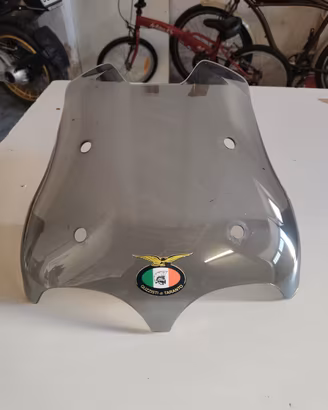 Parabrezza moto Guzzi v85tt 