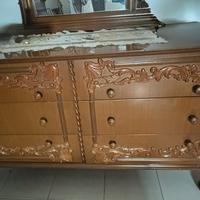 Comò con specchiera