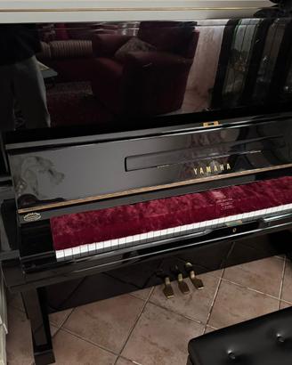 Pianoforte Yamaha U3H (Anno 2011)