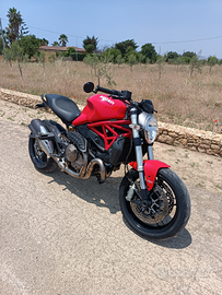 Ducati monster 821