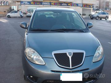 Lancia Ypsilon 1.2  "Come Nuova"