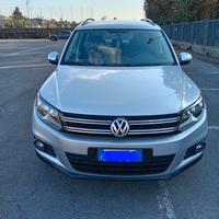 Volkswagen tiguan 1.4 TSI  a benzina