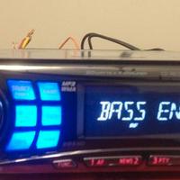 AUTORADIO ALPINE CDA - 9854 con TELECOMANDO