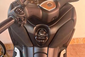 Xmax tech max 2020