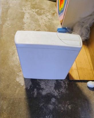 cassetta wc esterna geberit