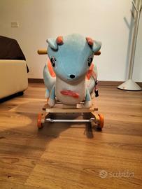 Cerbiatto a dondolo.