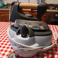 ferro da stiro con caldaia nuovo senza confezione.