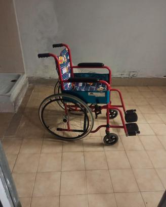 Sedia a rotelle per bambini