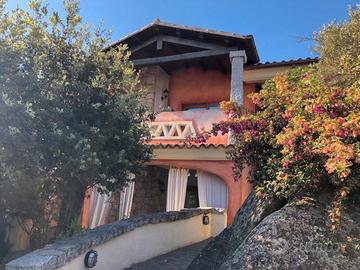 Trilocale pochi minuti spiagge San Teodoro