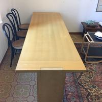 Tavolo Valmarana di Carlo Scarpa per Simon Gavina