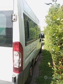 Ducato con pedane per persone con disabilità