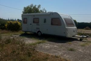 Knaus Azur printa a partire