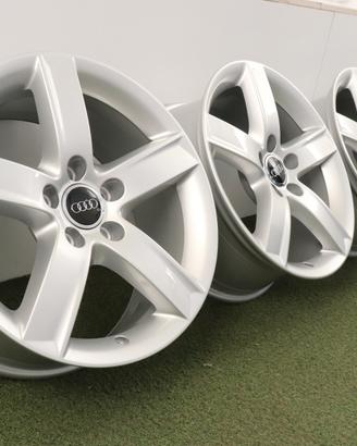 Cerchi in lega Audi A4 A6 Q5 Q5L Sportback 17