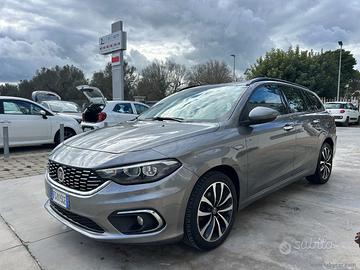 FIAT Tipo 1.6 Mjt S&S SW Lounge