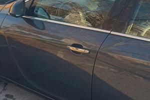 Opel Insignia 2.0 CDTI 4 porte berlina