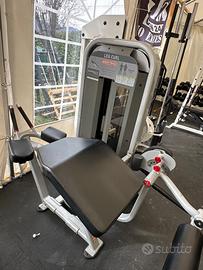 Leg curl star trac impact