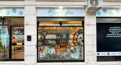 Negozio accessori e mangimi animali Pet shop