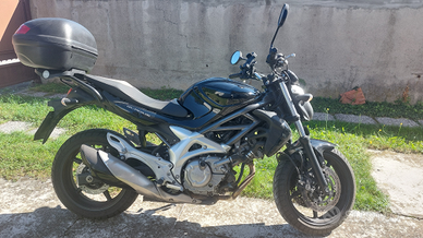 Suzuki 650 GLAUDUIS