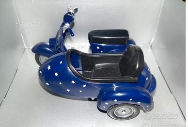 PIAGGIO Vespa Sidecar