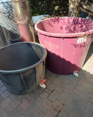 Tino in plastica per vino e vinaccie  2 pezzi