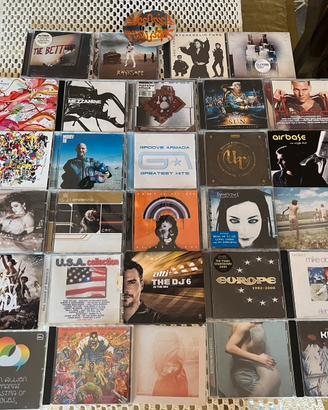 Oltre 30 Cd musicali / Album NON SPEDISCO