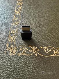 Adattatore Micro USB a USB-C ricarica e dati